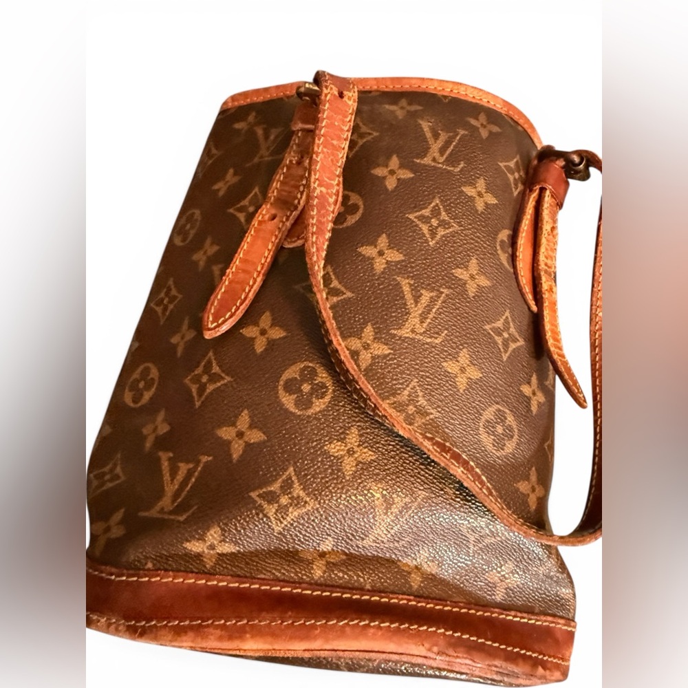 Louis Vuitton Monogram Petit Bucket 23 - Bucket PM - Picture 8 of 15